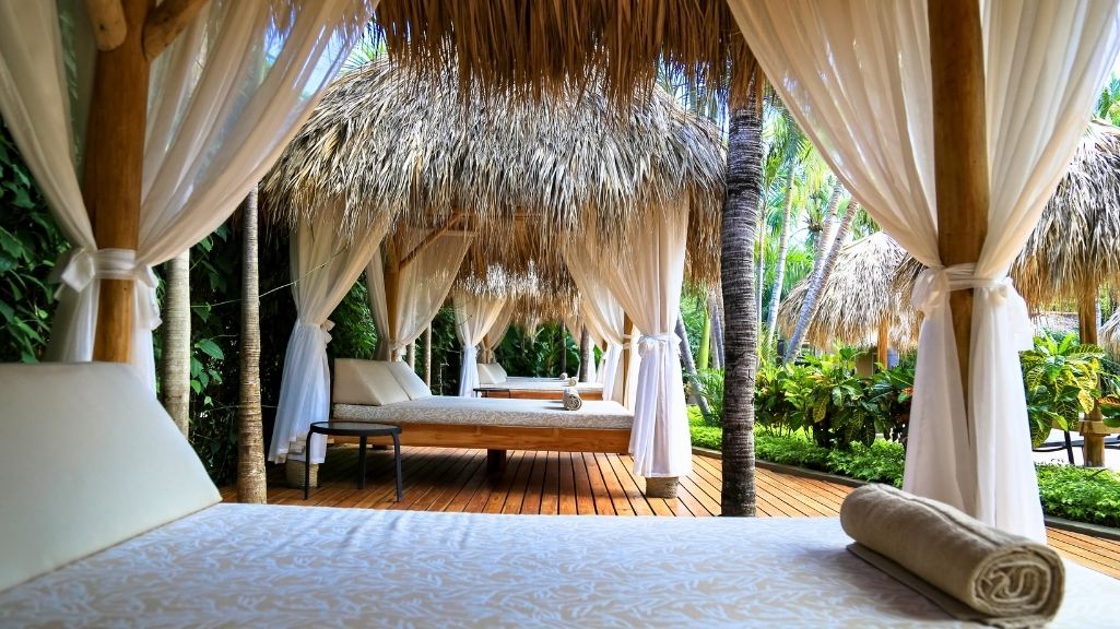 tendencia 2026 hoteles boutique hospitalidad regenerativa